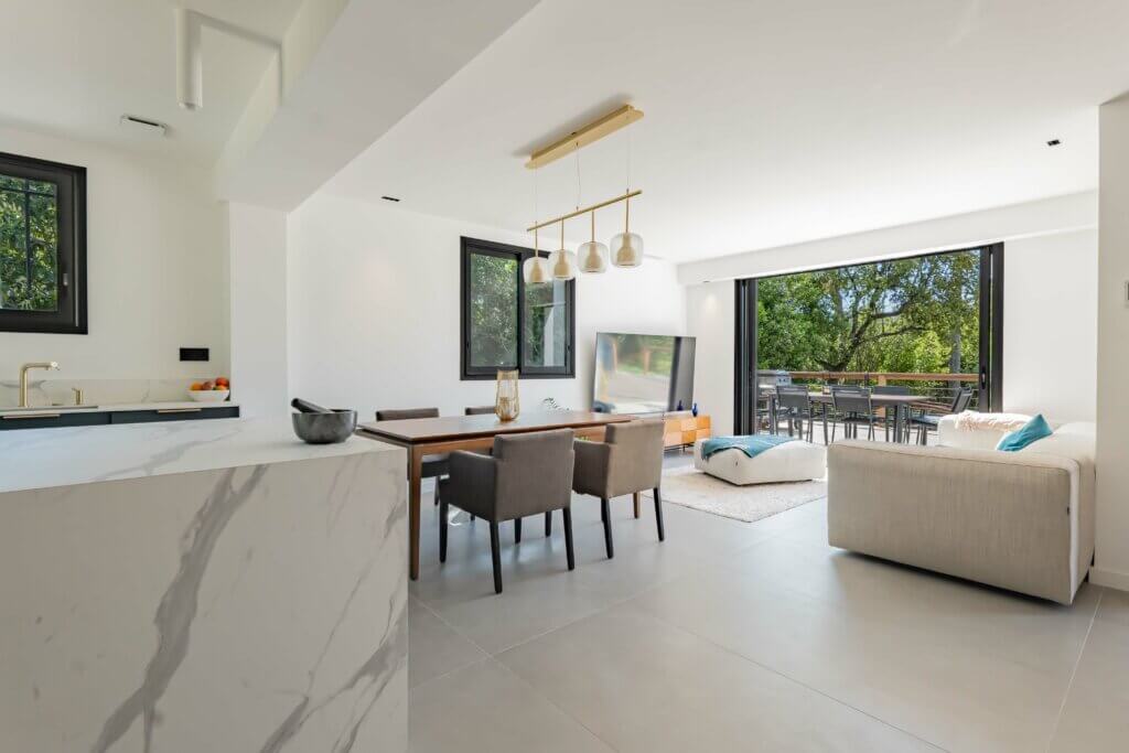 Photographe et vidéaste immobilier mariage corporate Alpes maritimes