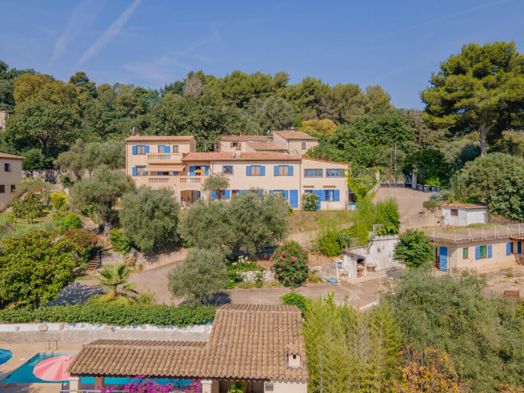 Photographe et vidéaste immobilier mariage corporate Alpes maritimes